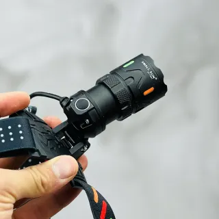 چراغ پیشانی زوم دار اسمال سان مدل ZY-T801