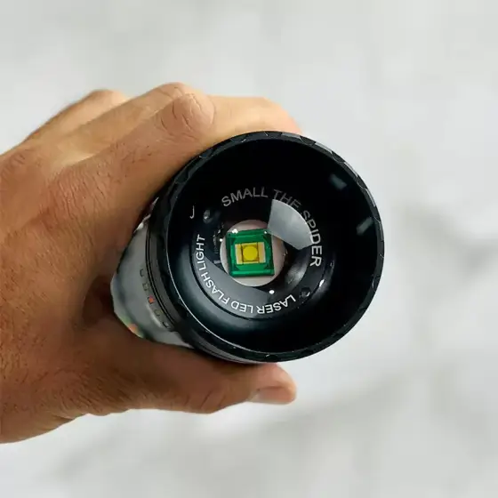چراغ قوه زوم دار اسمال سان مدل ZY-T601